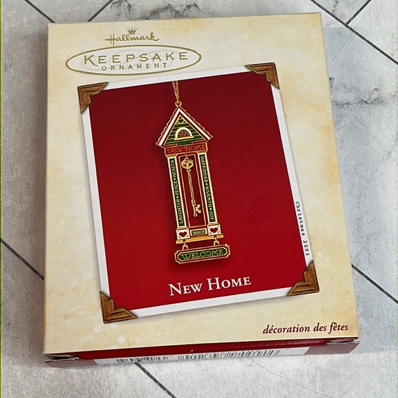 Hallmark Keepsake Ornaments Christmas 2003 New Home Enamel & Metal Ornament - Picture 4 of 5